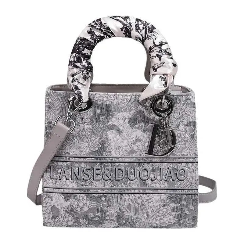 2024 Embroidered Crossbody Bag for Women Floral Boho Adjustable Shoulder Strap Vegan Leather Lightweight Purse Casual HandbagC250403